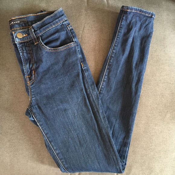 J Brand | Skinny Jeans - Picture 1 of 6